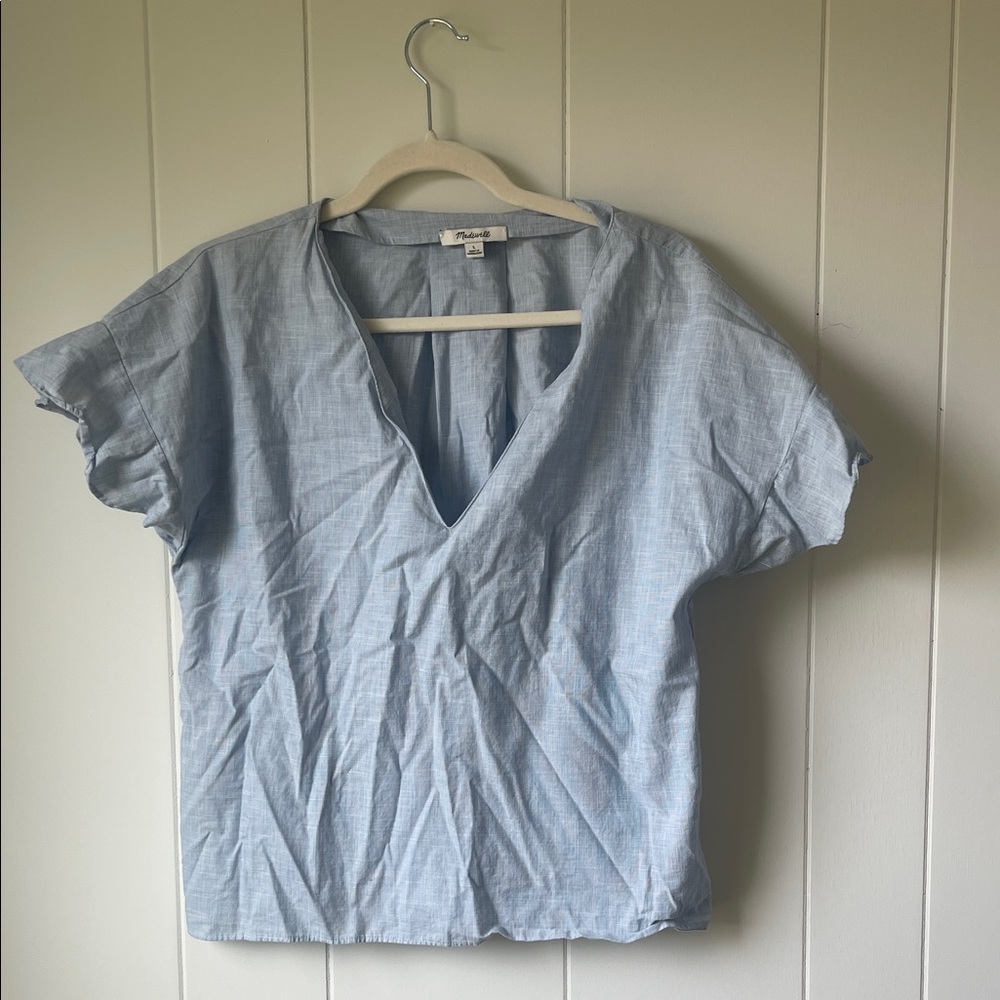 Madewell Pale Blue V-Neck Short Sleeve Top
